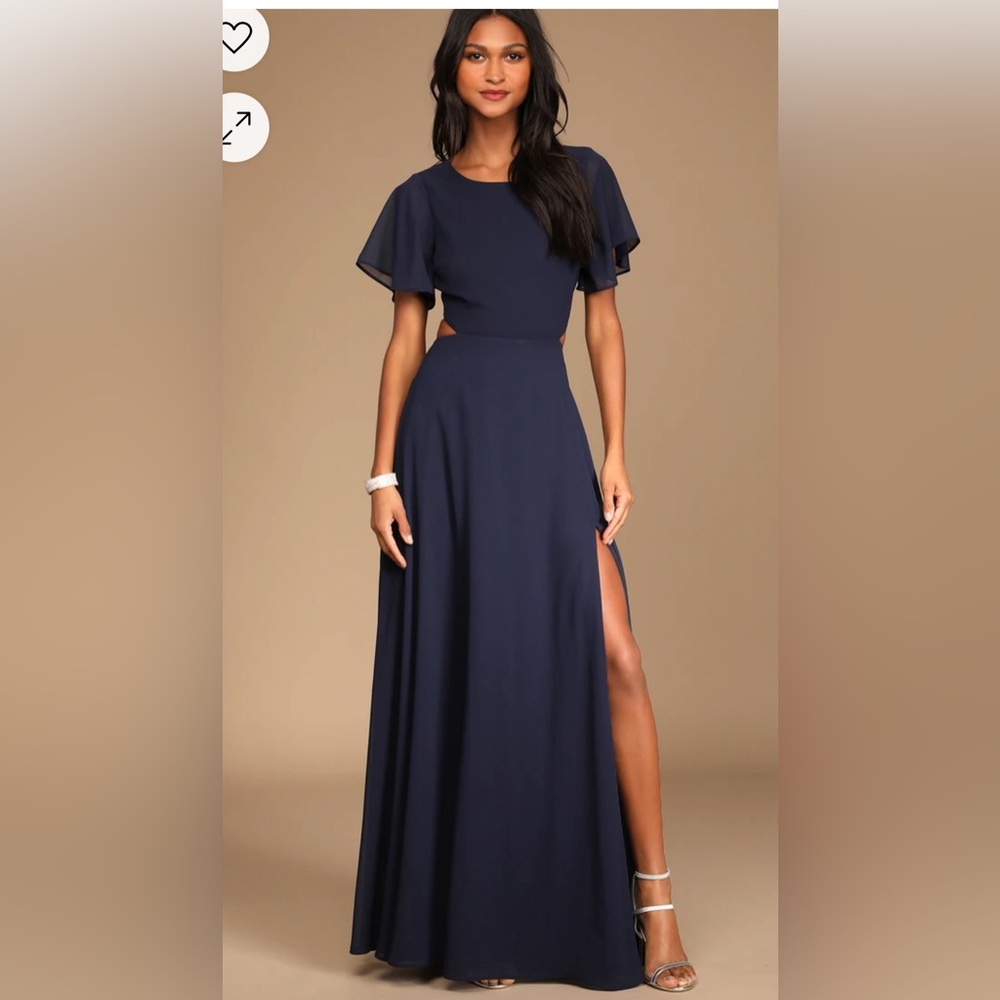 NWT Navy Lulus Garden Bliss Cutout maxi dress, Medium